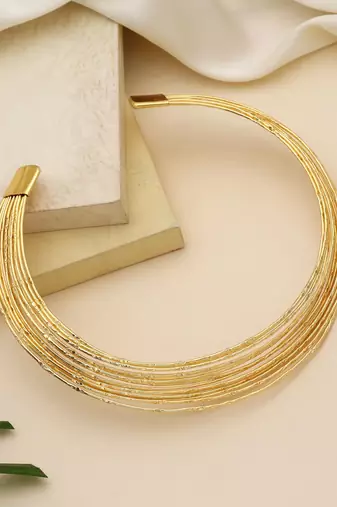 Stylish gold color amrapali hansli necklace designed to enhance classic ethnic necklace styling beautifully