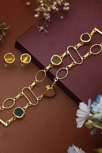 Multi color choker amrapali necklace set presenting bold necklace charm for modern ethnic celebrations