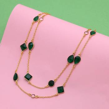 Green color amrapali necklace showcasing elegant handcrafted necklace elements for cultural festive styling 2