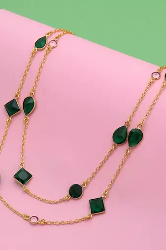 Green color amrapali necklace showcasing elegant handcrafted necklace elements for cultural festive styling