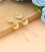 Gold color earcuff created to elevate ethnic ensembles with refined and graceful detailing