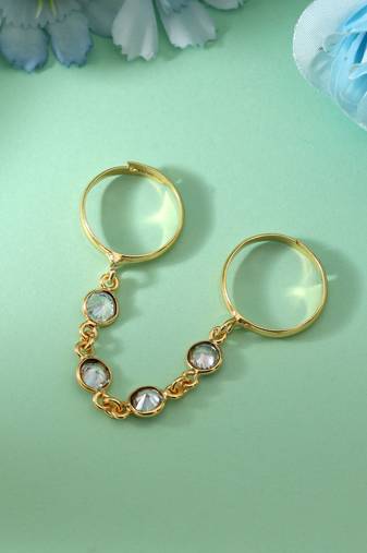 White color amrapali rings showcasing serene traditional beauty perfect for wedding ceremonies