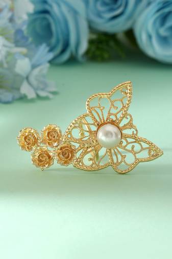 Gold color amrapali rings offering timeless elegance with intricate patterns for ethnic fashion