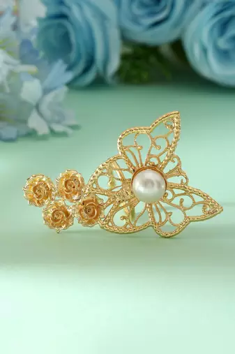 Gold color amrapali rings offering timeless elegance with intricate patterns for ethnic fashion