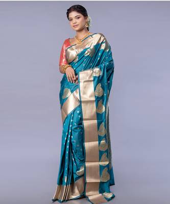 kanjivaram saree in blue color with golden border and booti 1