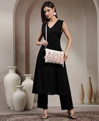 thread bloom natural cotton floral embroidered sling bag 9