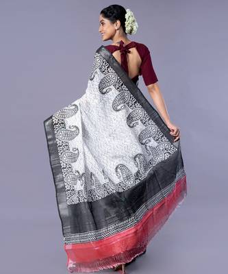 off white  silk blend blend saree with black block print 3