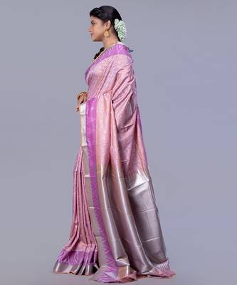Kanjivaram silk blend saree in shallow vintage pink with floral jaal and contrasting border 3