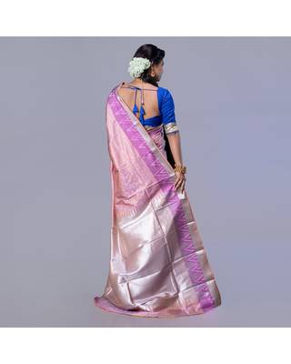 Kanjivaram silk blend saree in shallow vintage pink with floral jaal and contrasting border 4