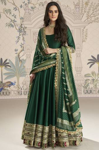 Green viscos jacquard silk embroidered gown with viscos dupatta