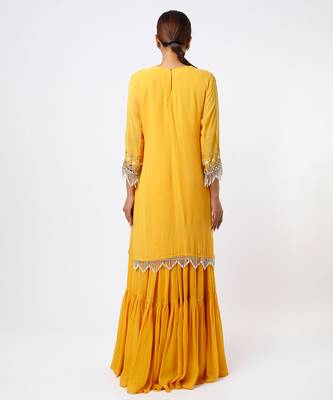 yellow embroidered organza lehenga set 2