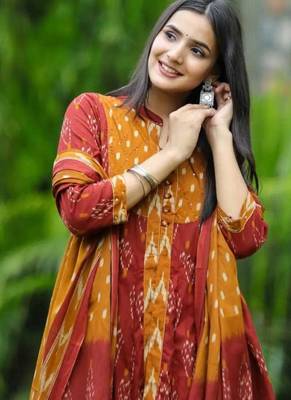 Floral embroidered multicolor round neck  cotton kurta set with trouser & dupatta 3