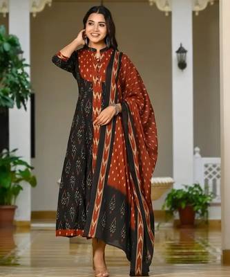 Floral embroidered multicolor round neck  cotton kurta set with trouser & dupatta 1
