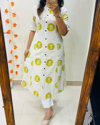 Floral printed white round neck cotton kurta set with trouser 2