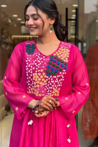 Floral embroidered pink v neck  cotton kurta set with trouser & dupatta