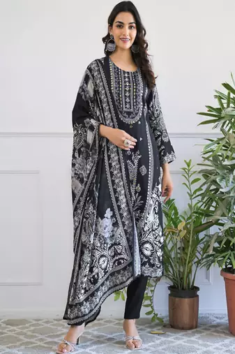 Black women floral printed crepe stitched straight kurta with trousers with dupatta