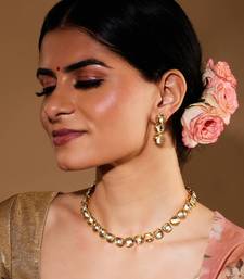 Kundan Necklace Set