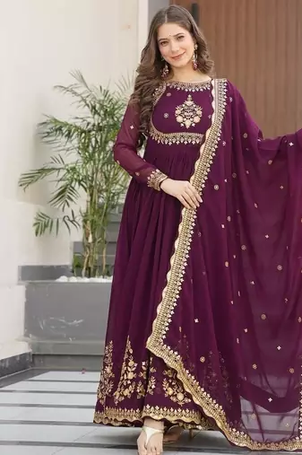 Wine zari & sequins embroidered georgette kurta & dupatta set