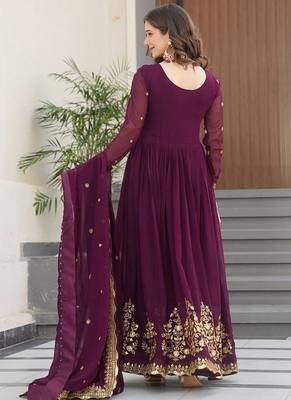 Wine zari & sequins embroidered georgette kurta & dupatta set 4
