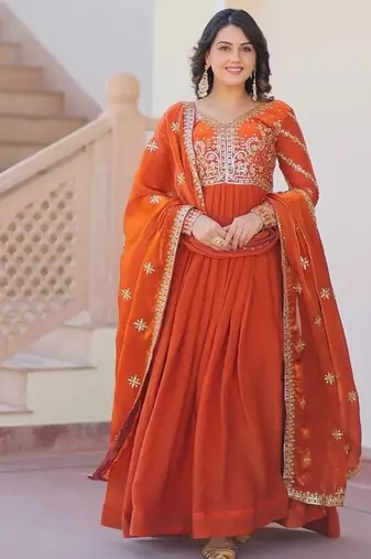 Orange zari & sequins embroidered fendy kurta & dupatta set