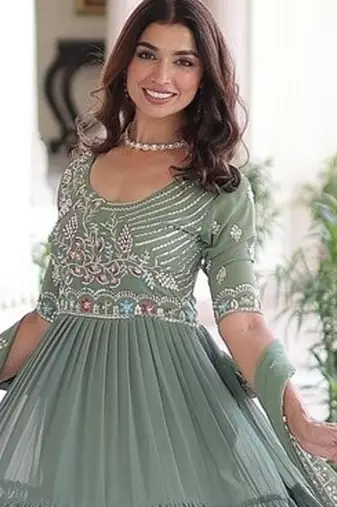 Light green zari & sequins embroidered georgette kurta & dupatta set