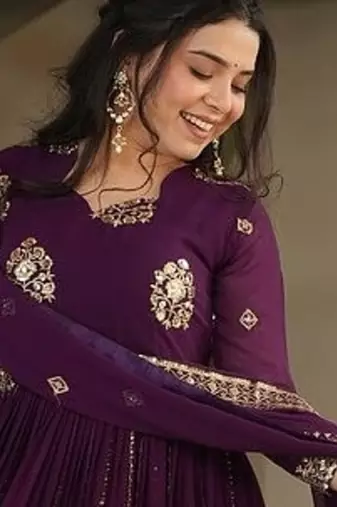 Purple zari & sequins embroidered georgette kurta & dupatta set
