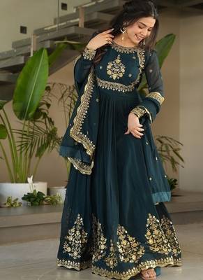Teal zari & sequins embroidered georgette kurta & dupatta set 1