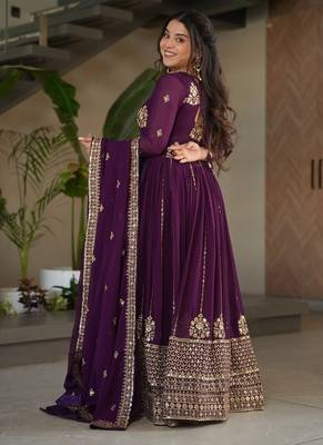 Purple zari & sequins embroidered georgette kurta & dupatta set 4