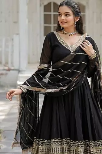Black zari & sequins embroidered georgette kurta & dupatta set