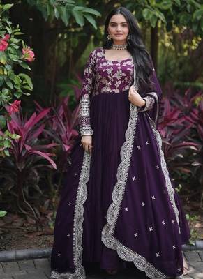 Wine zari & sequins embroidered georgette kurta & dupatta set 2
