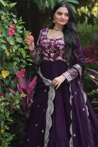 Wine zari & sequins embroidered georgette kurta & dupatta set
