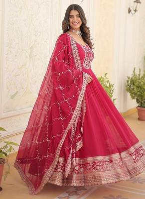 Pink zari & sequins embroidered georgette kurta & dupatta set 2
