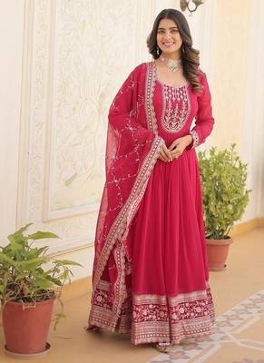 Pink zari & sequins embroidered georgette kurta & dupatta set 3