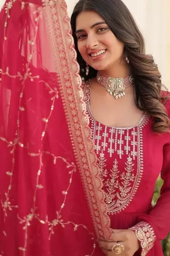 Pink zari & sequins embroidered georgette kurta & dupatta set