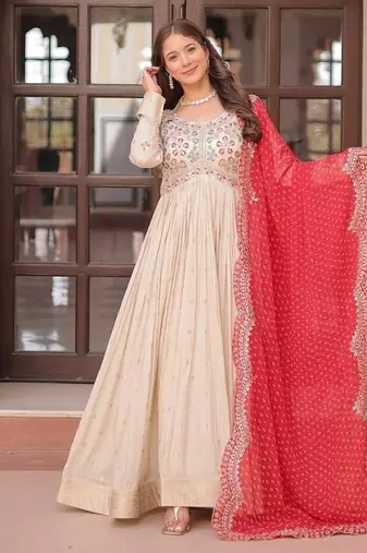 Red zari & sequins embroidered work jequard & kurta set for women