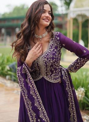 Purple zari & sequins embroidered georgette kurta & dupatta set 4