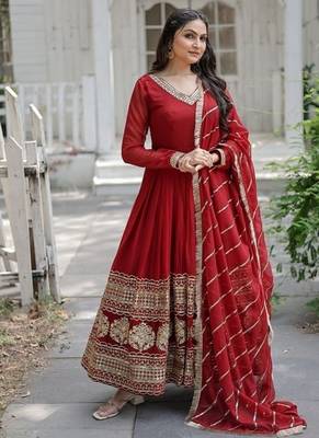 Maroon zari & sequins embroidered georgette kurta & dupatta set 1