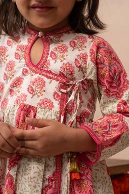 Pink cotton printed angrakha dhoti 4