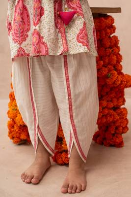 Pink cotton printed angrakha dhoti 5