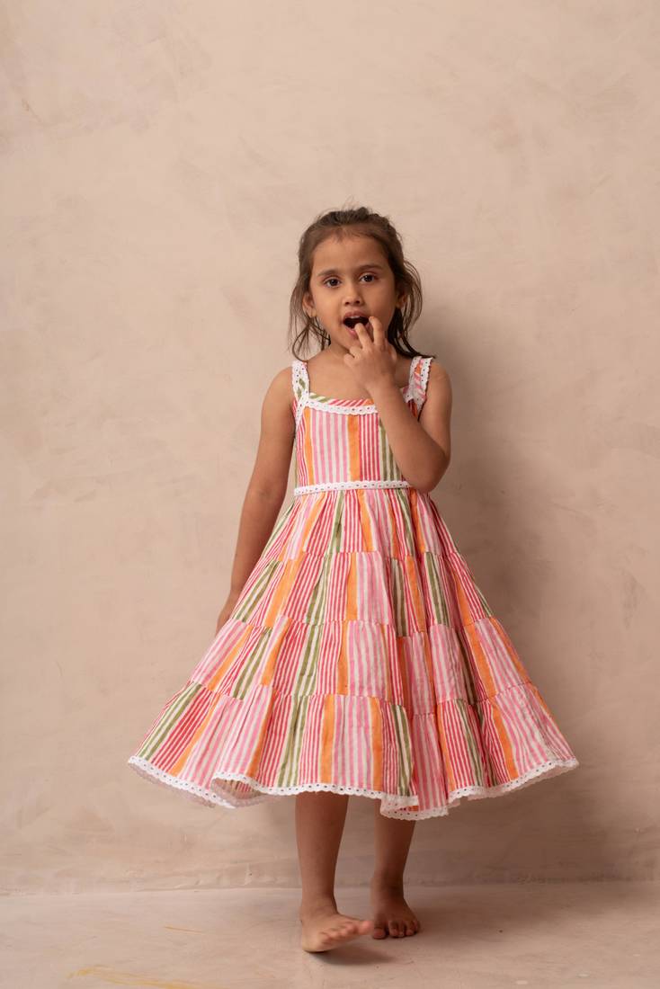 White cotton printed dresses