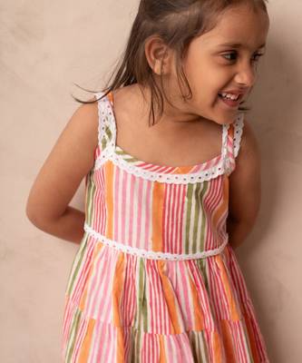 White cotton printed dresses 4