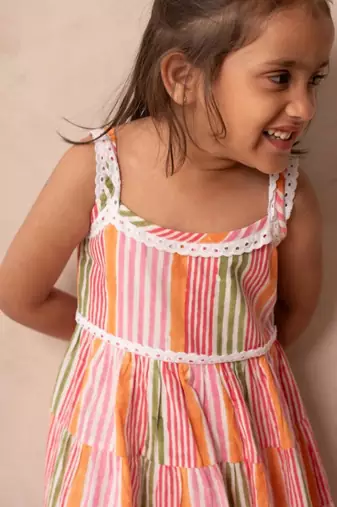 White cotton printed dresses
