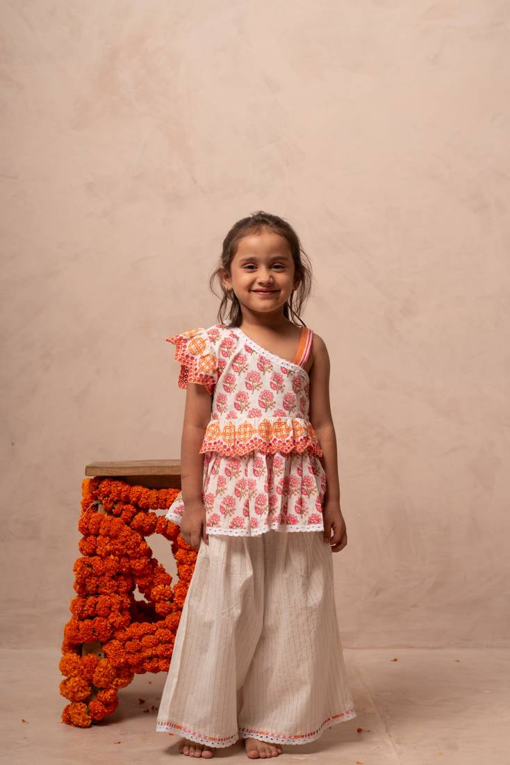 White cotton printed top pant