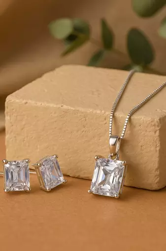 Jewelz silver-tone solitaire pendant necklace set with matching studs