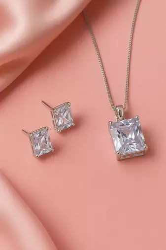 Jewelz silver-tone solitaire pendant necklace set with matching studs