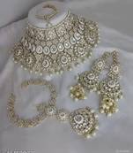 Indian kundan bridal jewellery set