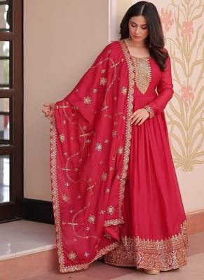 Pink zari & sequins embroidered georgette kurta & dupatta set 2