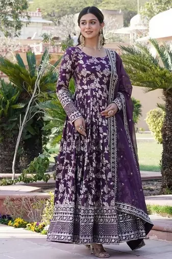 Wine jacquard sequins embroidered viscose kurta & dupatta