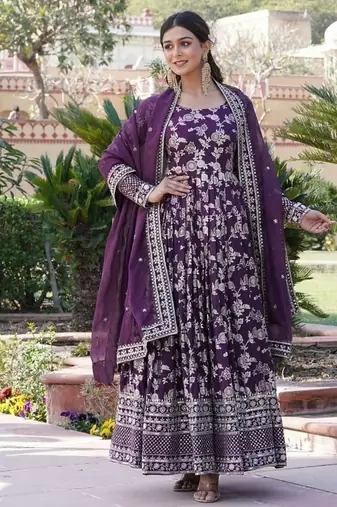Wine jacquard sequins embroidered viscose kurta & dupatta