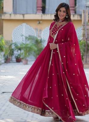 Pink zari & sequins embroidered georgette kurta & dupatta set 1